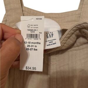 NAT BABY GAP  One Piece Bodysuit - Tan